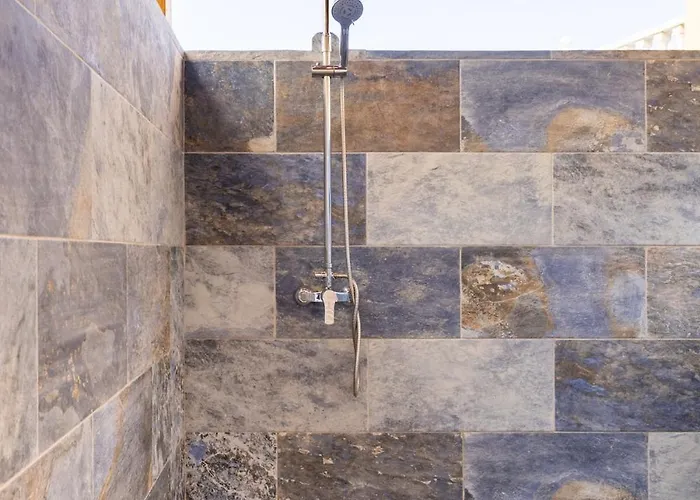 Дом отдыха Cush Адехе